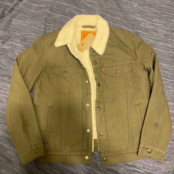 Levi's Other - BRAND NEW Levi’s Sherpa Trucker Jacket